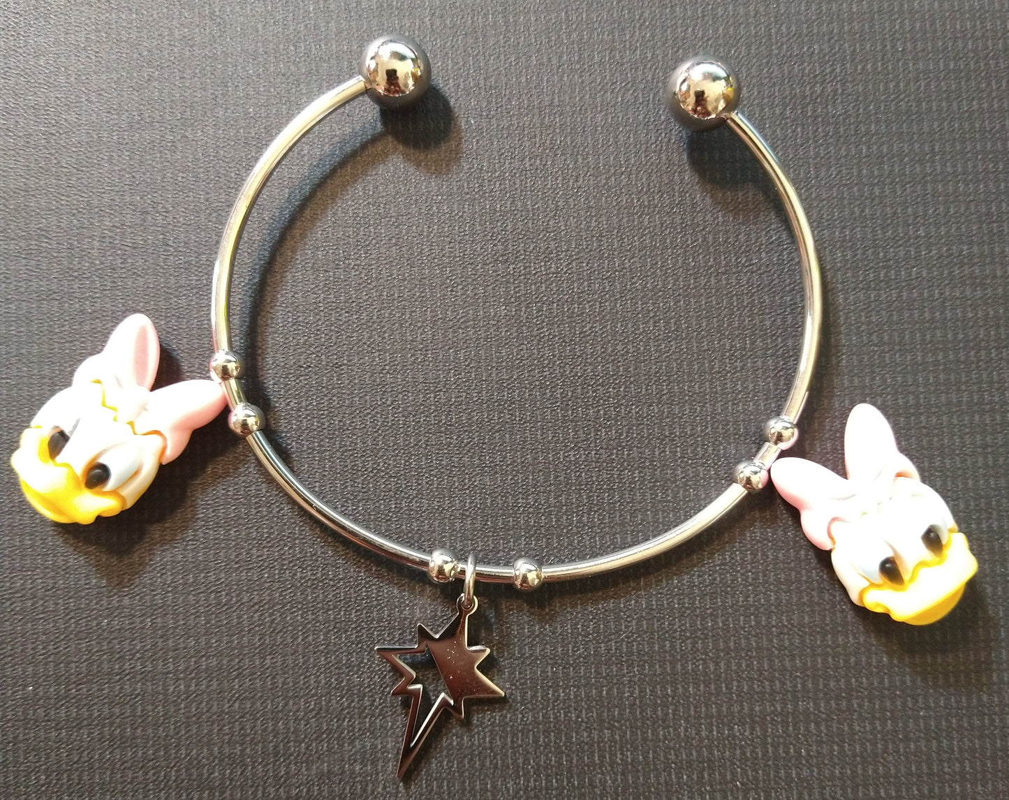 Fashion Bangle