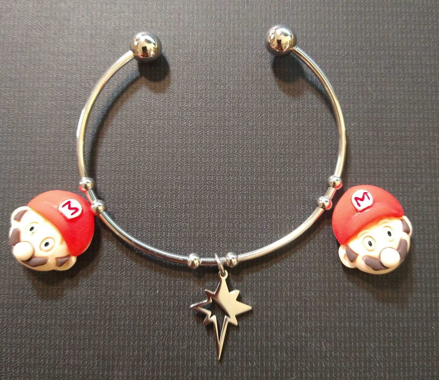 Fashion Bangle